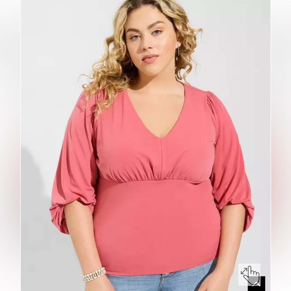 Torrid Studio Knit V-Neck Quarter Sleeve Shirred Top Size 5 NWT pink